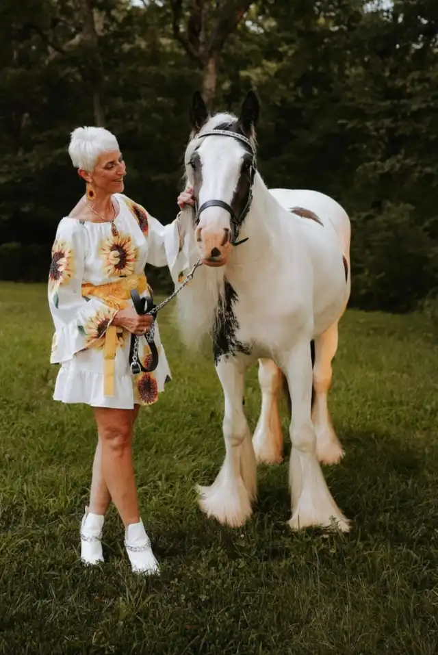 TR Forbidden Fruit - Media (Unknown)